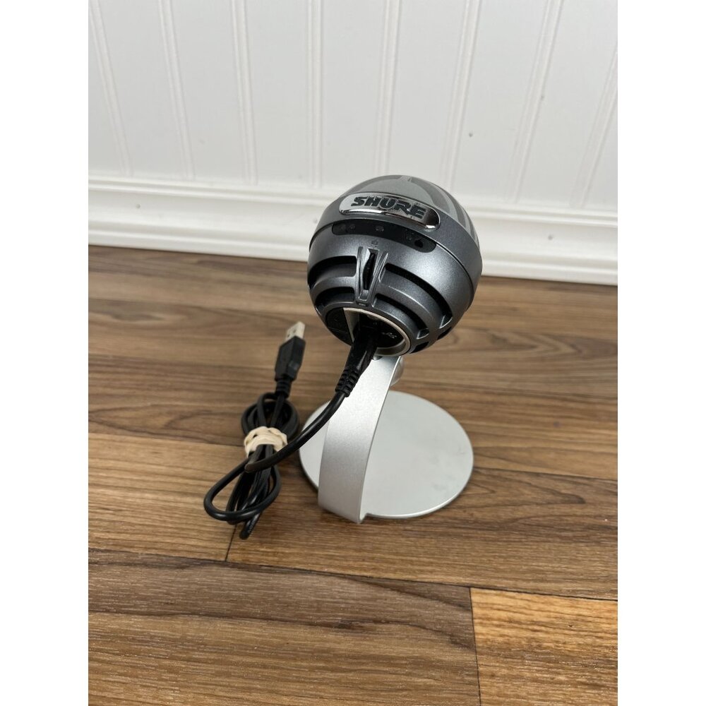 Shure AMV5-DS Desktop Condenser Microphone w/ USB, Mic Cable, & Stand - Tested